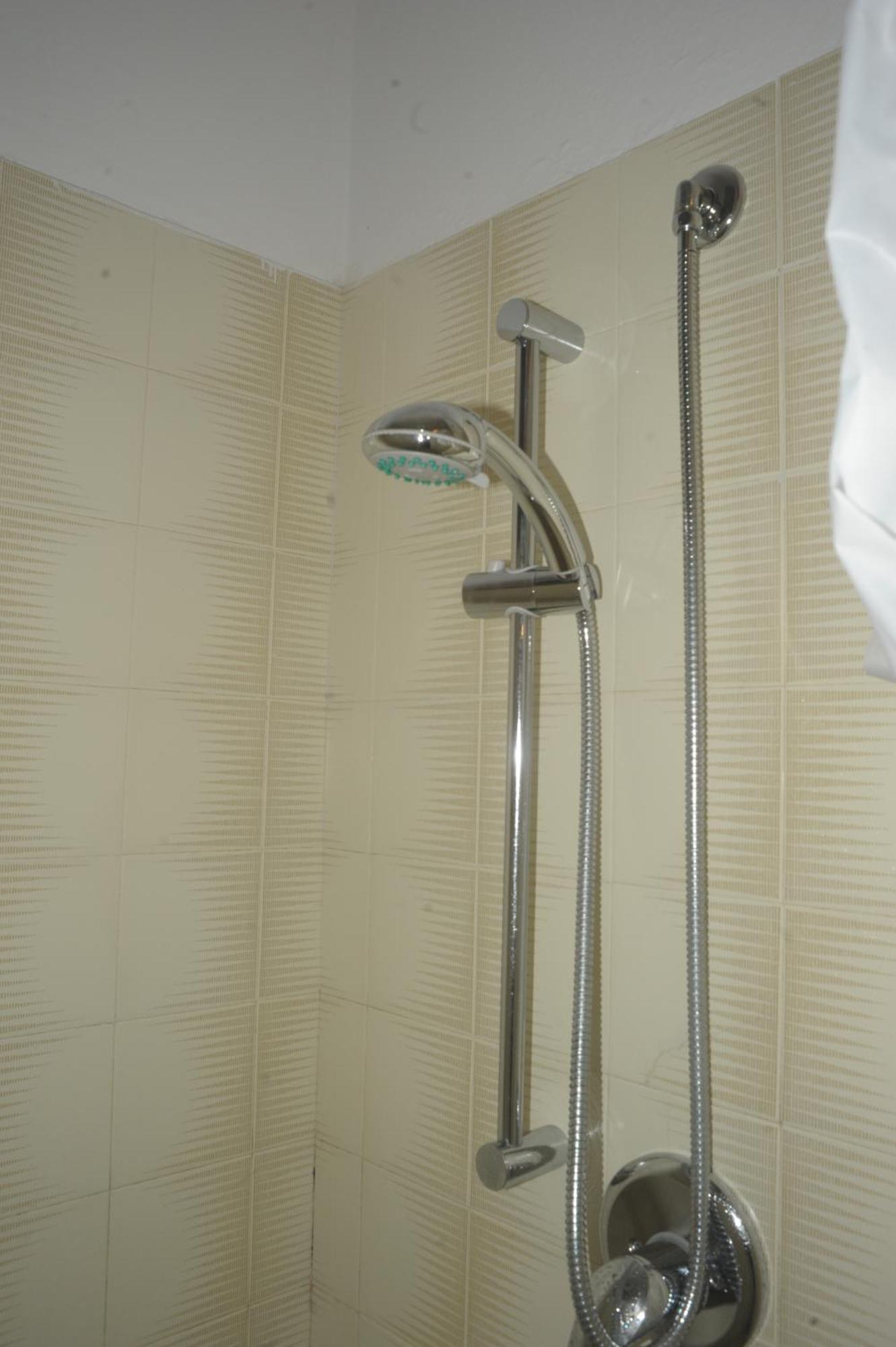 B&B Foroni 29 Верона Екстериор снимка